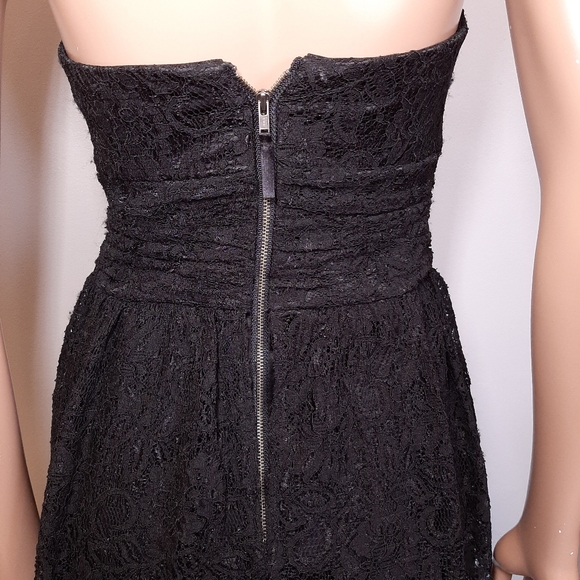 GUESS Dakota Lace Peplum Strapless Mini Dress - Picture 10 of 15
